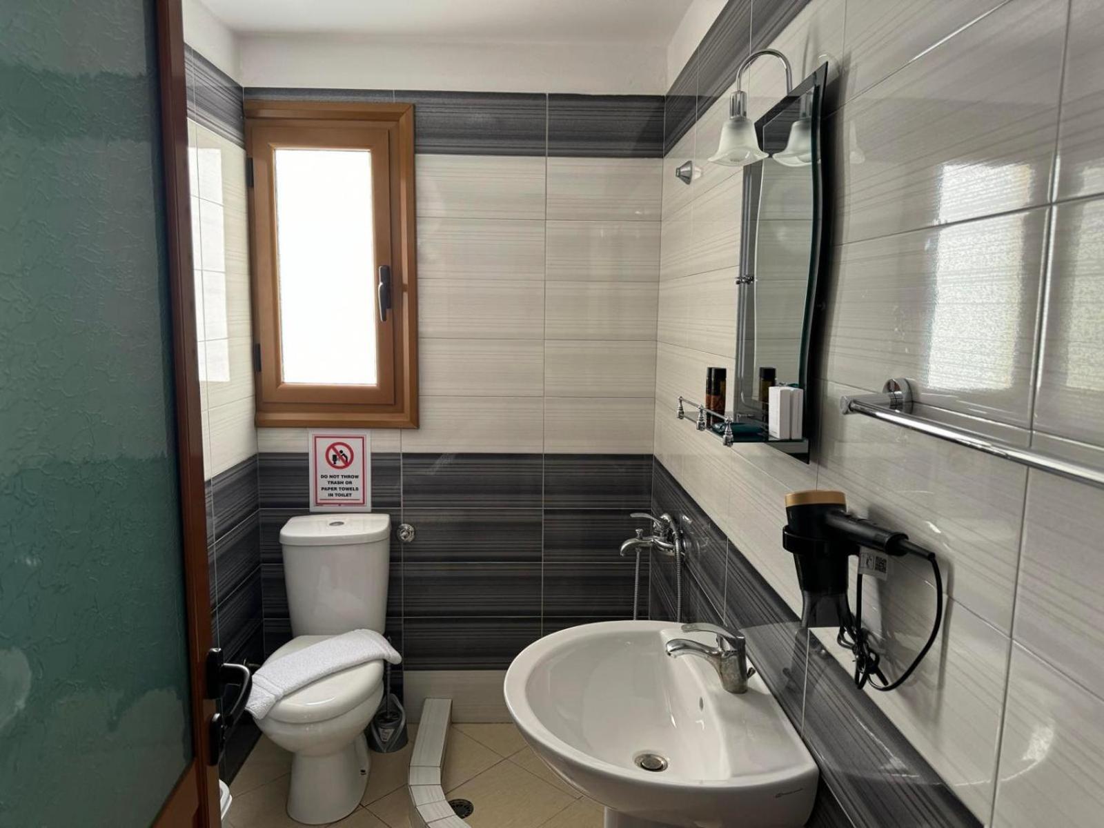 Vlora Villa Eksteriør billede